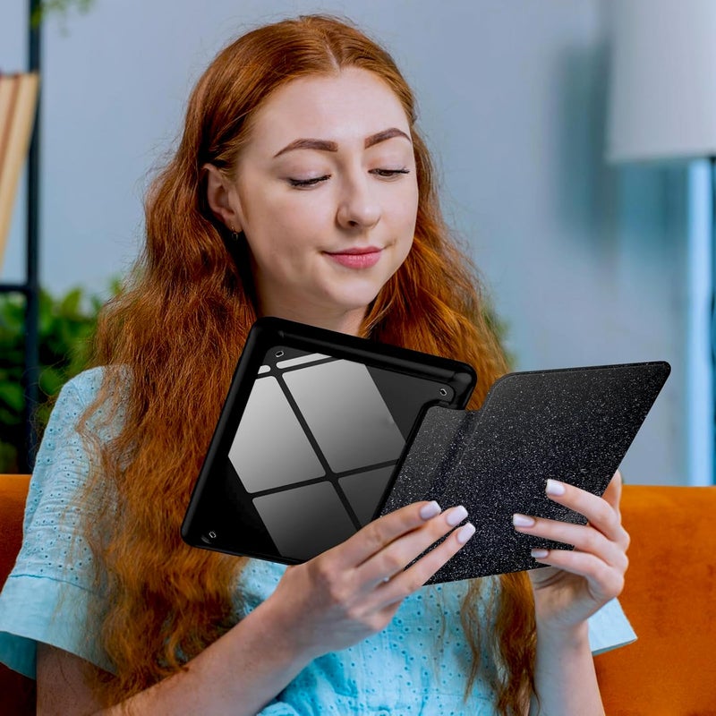 Moca حافظة لجهاز كيندل بيبر وايت 7 إنش الجيل 12 2024 وإصدار التوقيع، غلاف خلفي شفاف رفيع مقاوم للصدمات، حافظة واقية مع خاصية النوم/الاستيقاظ التلقائي (أسود لامع) - Image 2