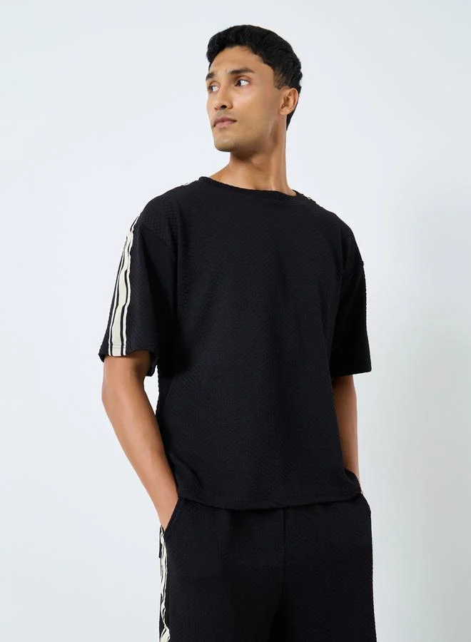 Styli Styli Men Oversized Side Taping T-Shirt and Shorts Co-Ords
