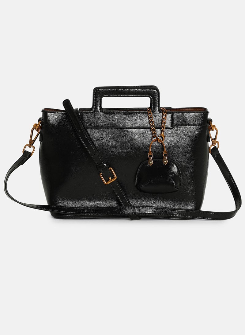 Solid Zip Lock Regular Vegan Leather Hand Bag For Women