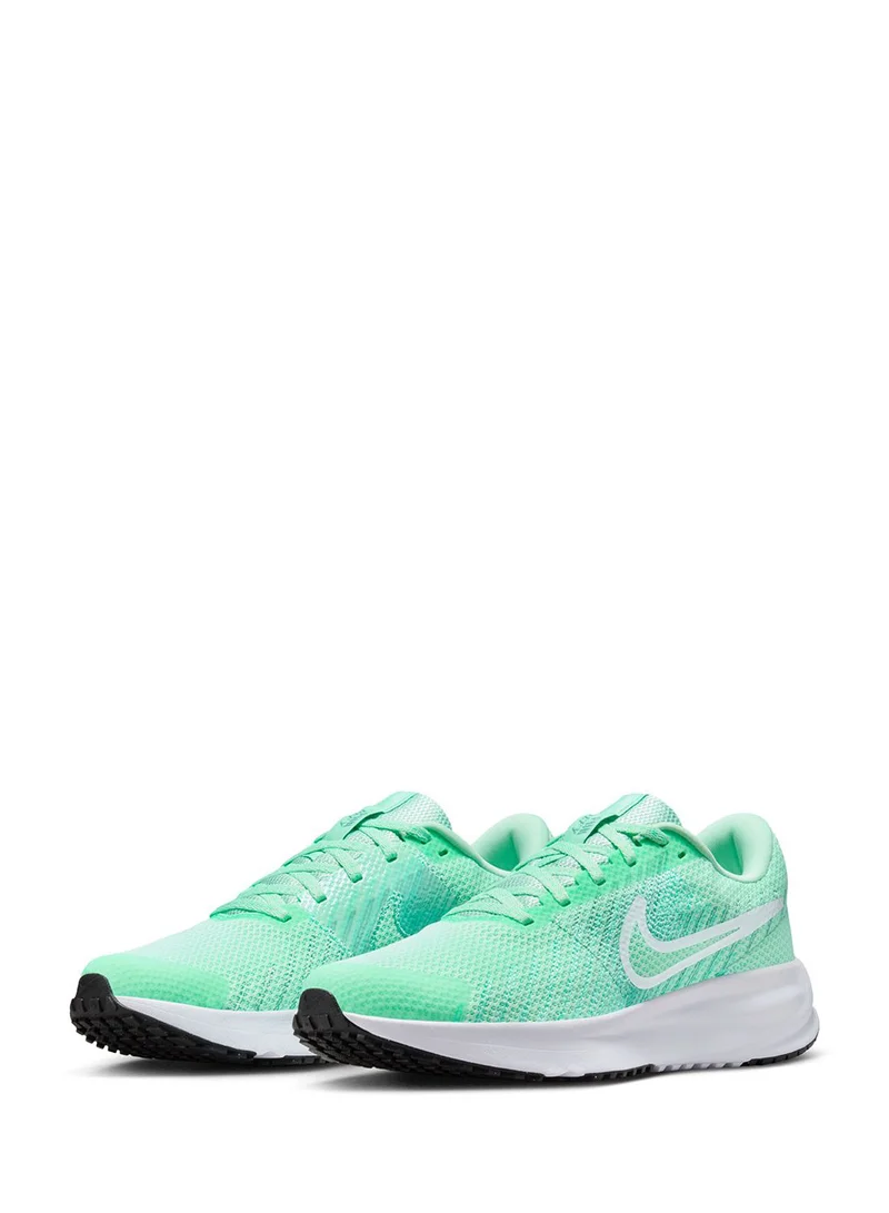 Nike Run Defy