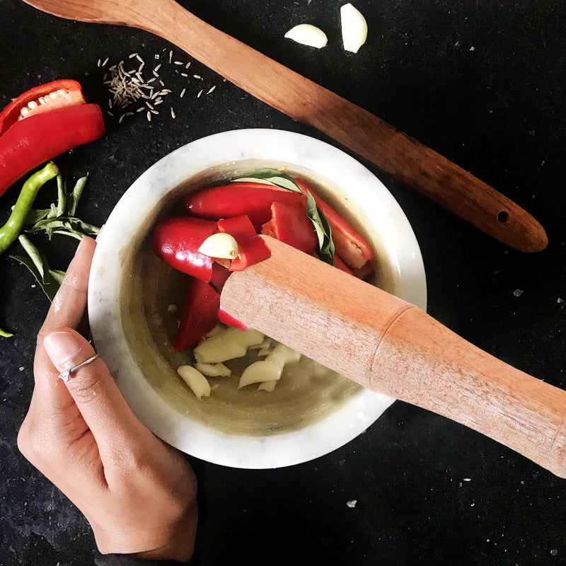 DOITOOL Wooden Pestle Professional Artisan Hardwood Pestle Food Grinding Stick Tool for Bartender and Home Use (Random Color) - Image 2