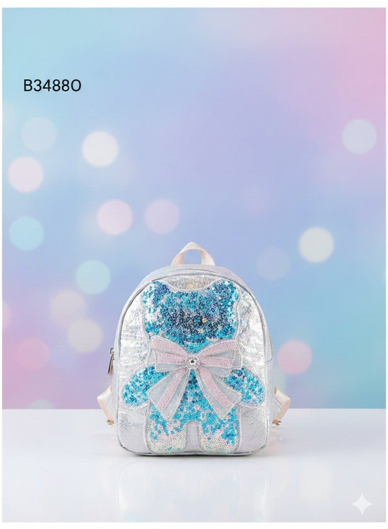 شنطة ظهر أطفال بناتي بتصميم دب لامع مع فيونكة – خفيفة ومناسبة للحضانة والرحلات – لون بيج لامع - Image 3