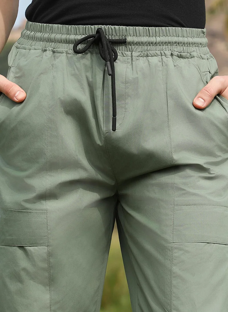 Campus Sutra Men's Olive Green Solid Utility Trousers