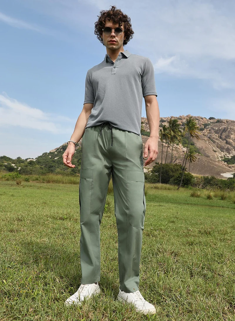 Campus Sutra Men's Olive Green Solid Utility Trousers