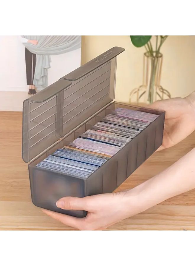 صندوق تخزين البطاقات البلاستيكي كبير السعة باللون الأبيض - منظِّم متعدد الأقسام للبطاقات المصرفية وبطاقات الأعمال وبطاقات الألعاب للاستخدام على سطح المكتب - Image 5