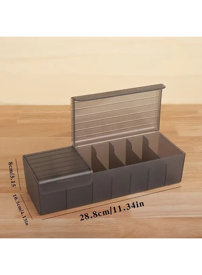 صندوق تخزين البطاقات البلاستيكي كبير السعة باللون الأبيض - منظِّم متعدد الأقسام للبطاقات المصرفية وبطاقات الأعمال وبطاقات الألعاب للاستخدام على سطح المكتب - Image 3