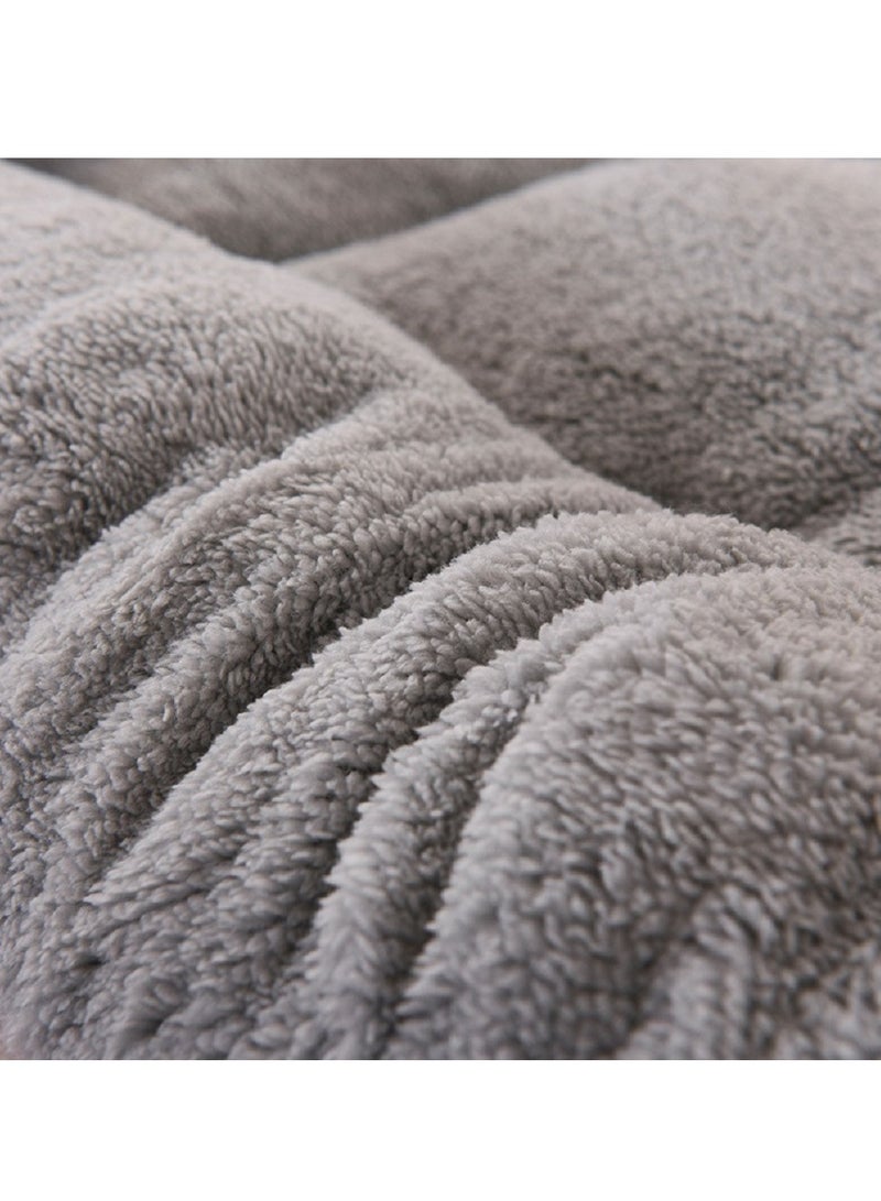 Winter thick warm mattress 2.2*2.2 M  - Image 3