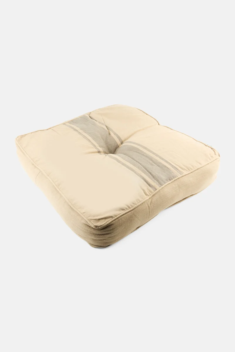 Muy Mucho Floor Cushion With Handle 50 H x 50 L x 10 W cm, Camel