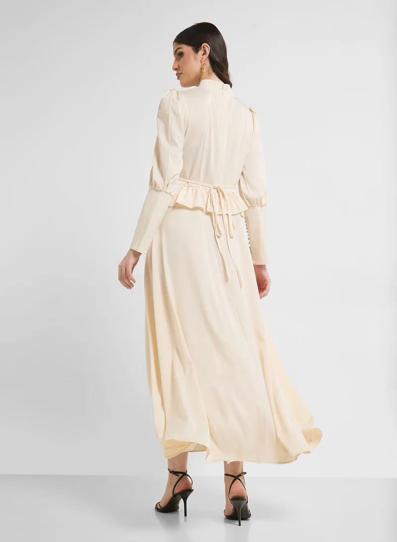 خزانة Puff Sleeve Dress