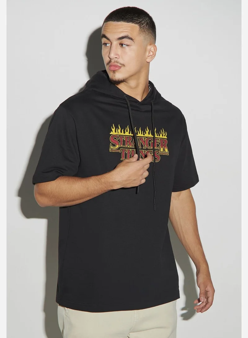 اس بي كاركترز Stranger Things Print Hoodie