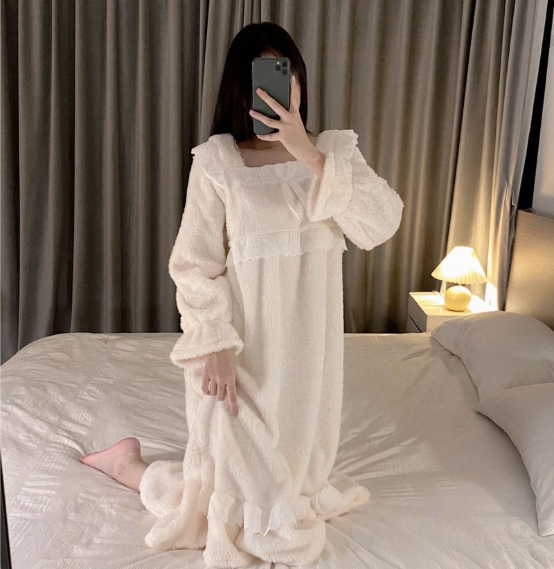 Milky White autumn and winter pajamas women's square collar long fur flannel nightdress thickened court style coral fleece home wear suit - Image 4