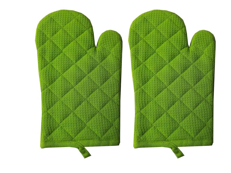 TIDY Green Colour Cotton Micro Oven Hand Glove Pack of 2PCS - Image 1