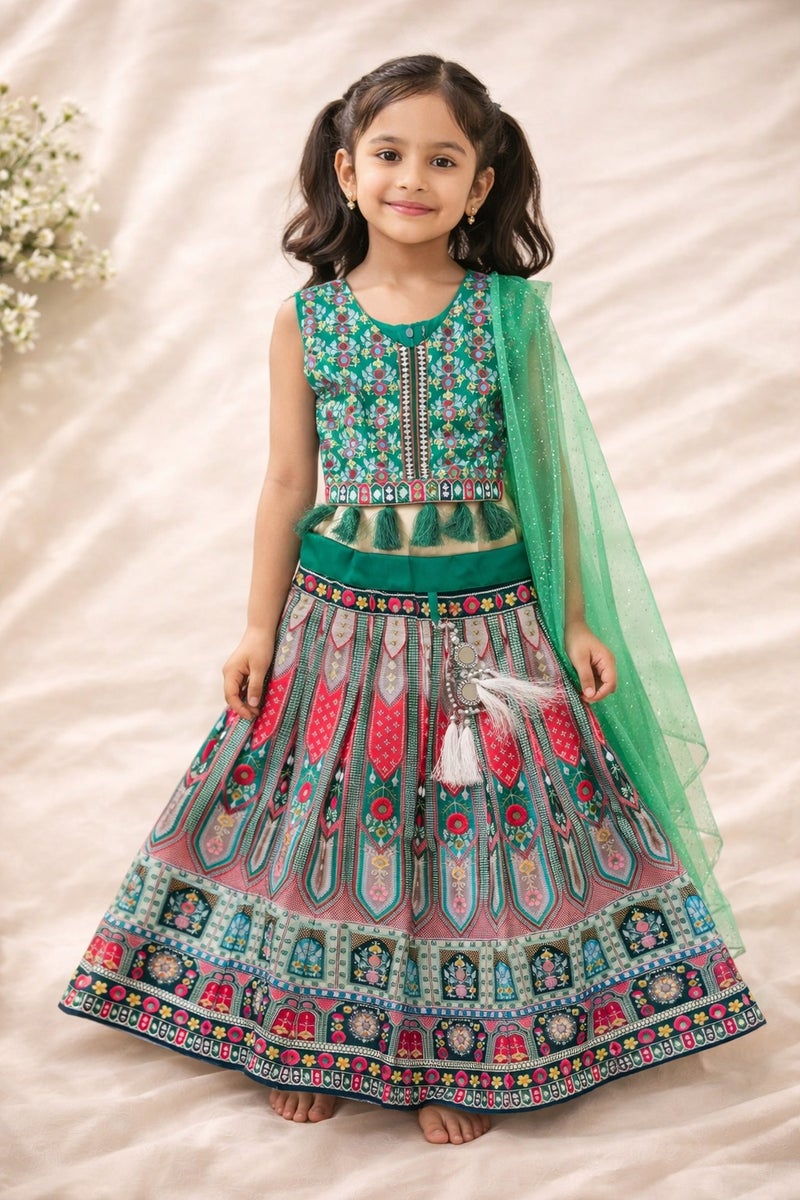 Inaabia Girls Traditional Lehenga Choli Set - Image 1
