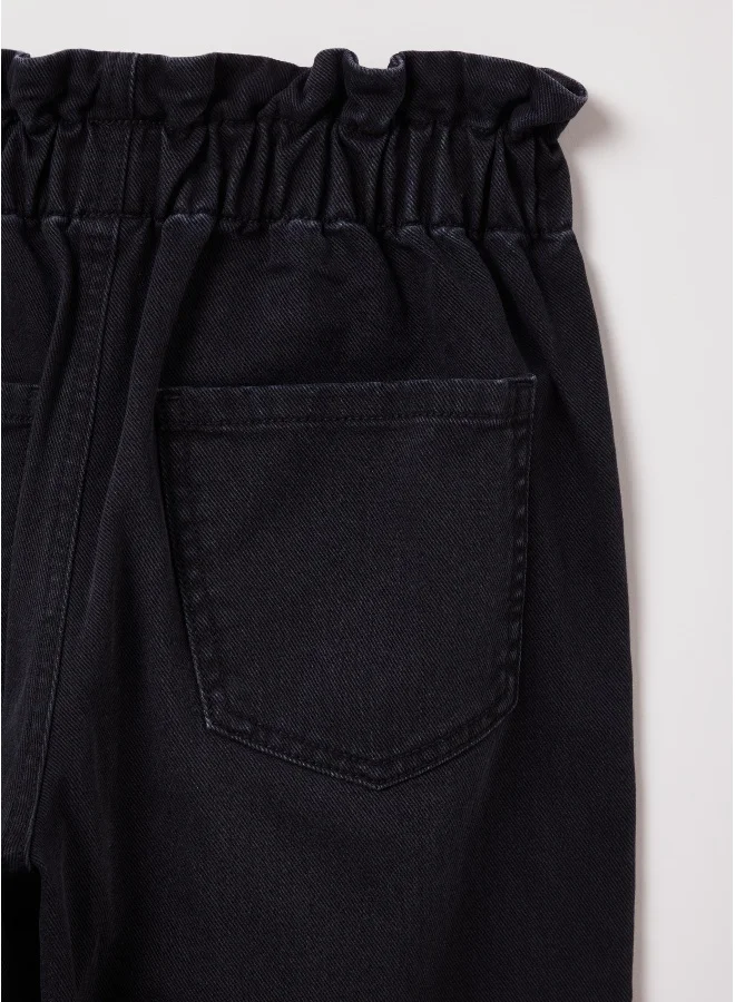 او في اس Paper bag jeans with pockets