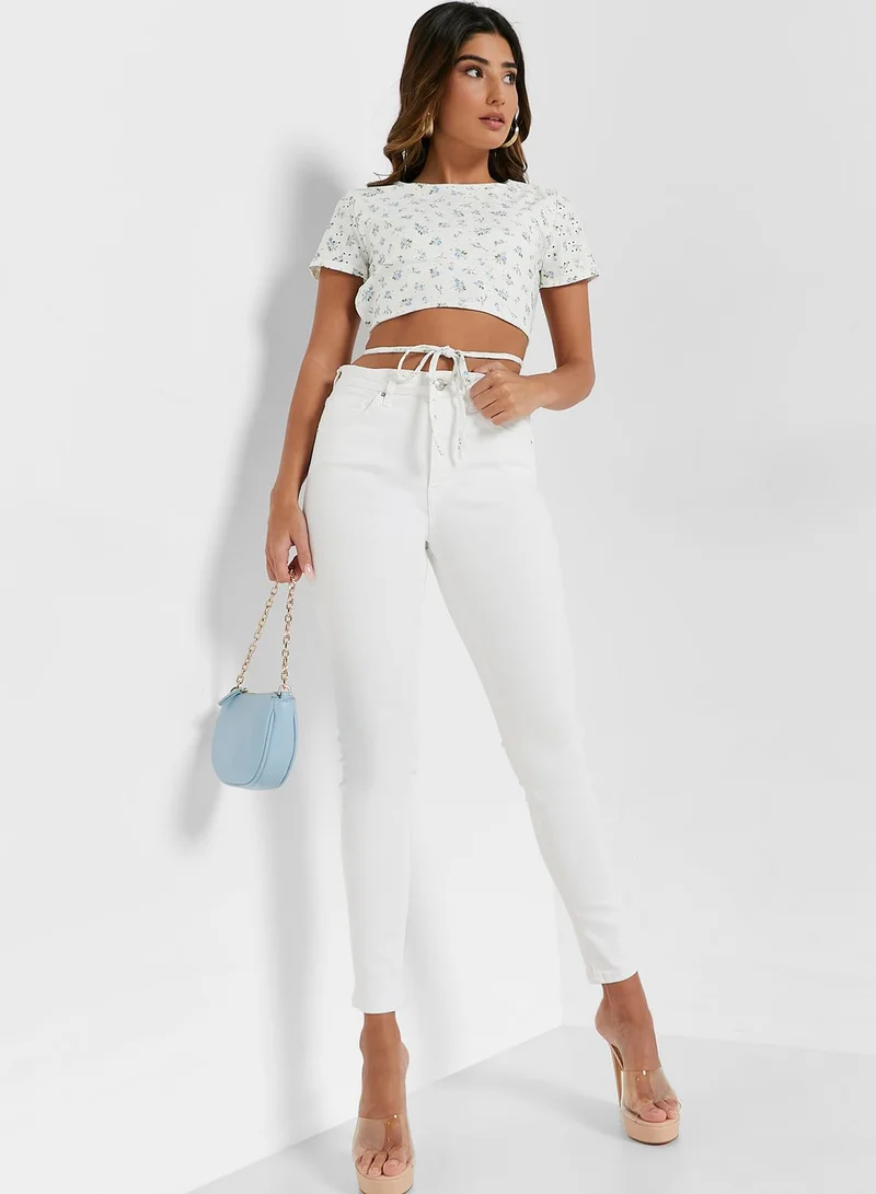 I Saw It First Petite Open Back Broidered Crop Top