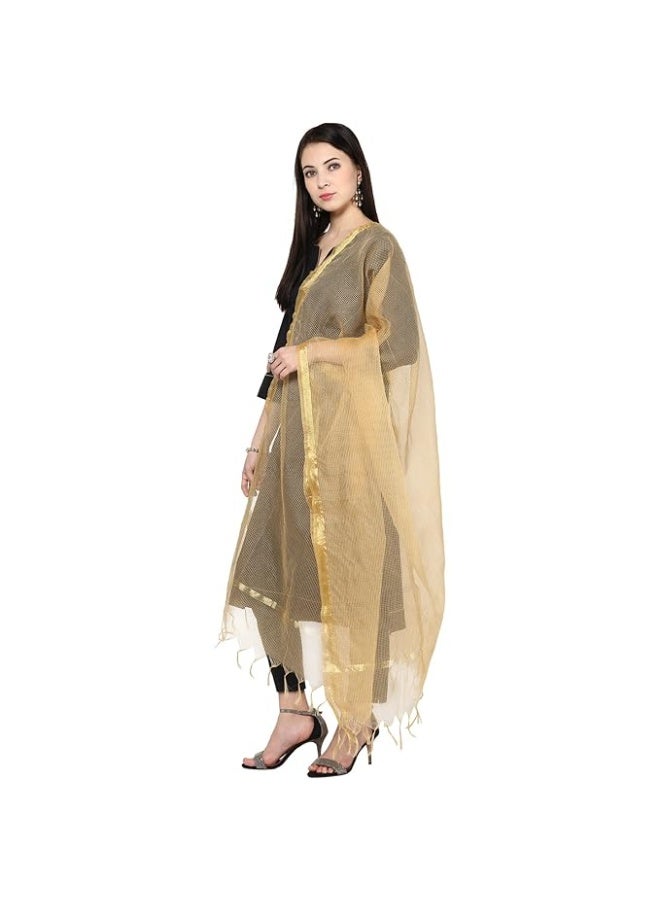 بازار دوباتا شال نسائي من الحرير الصناعي الذهبي بنقشة مربعات من دوباتا بازار - Image 2