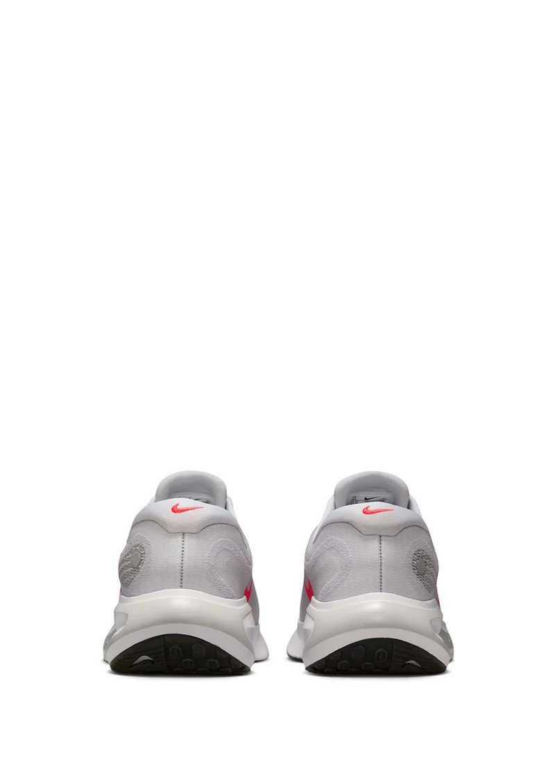 Nike Journey Run