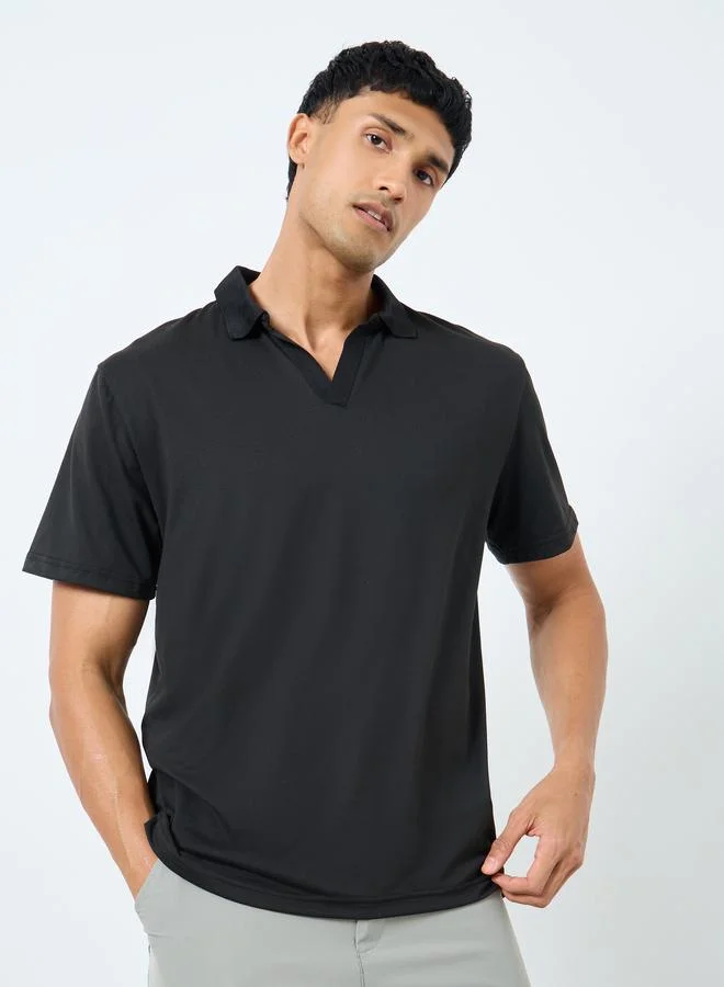 ستايلي Styli Men Black Plain Regular Fit Polo