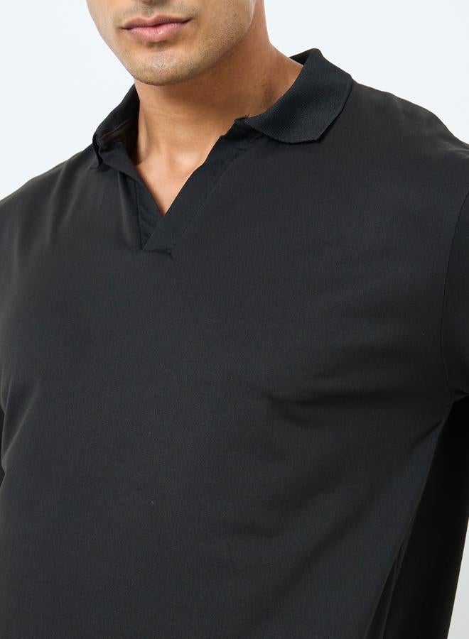 Styli Men Black Open Collar Regular Fit Polo - Image 3