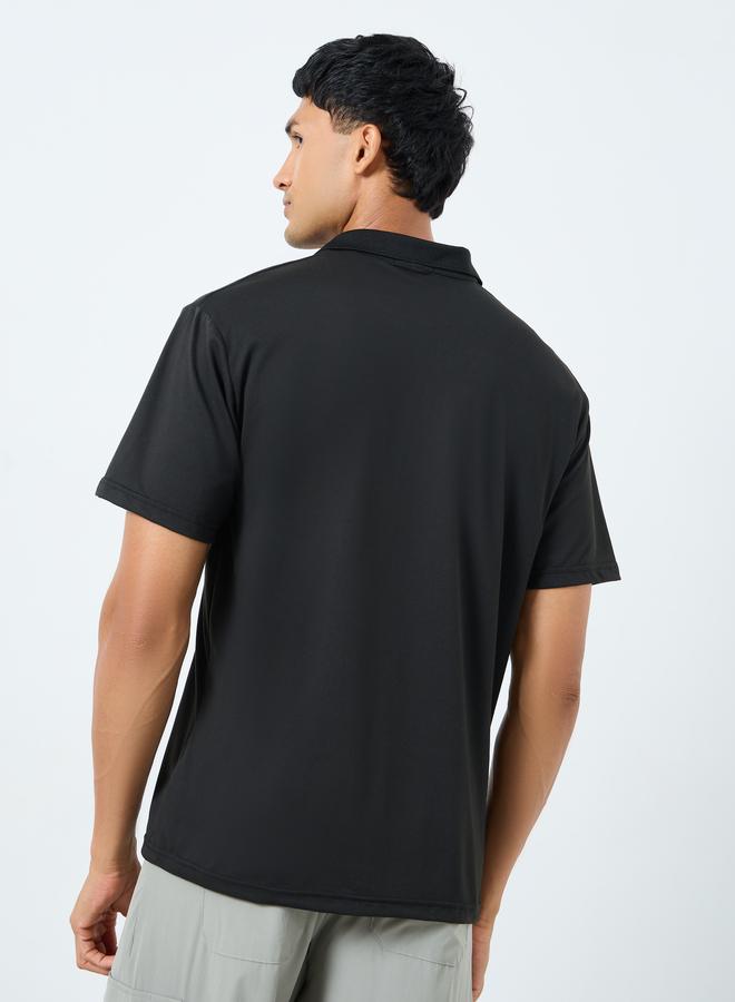 Styli Men Black Open Collar Regular Fit Polo - Image 4