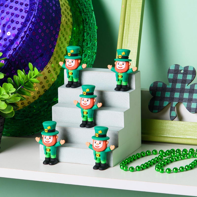 ARCHCRTC 25 Pcs St. Patrick's Day Leprechaun Figurine Mini Leprechaun Dolls Tiny Leprechaun Miniature Irish Figurines Leprechaun Decor for St. Patrick's Day Party Garden Table Decorations (25) - Image 4
