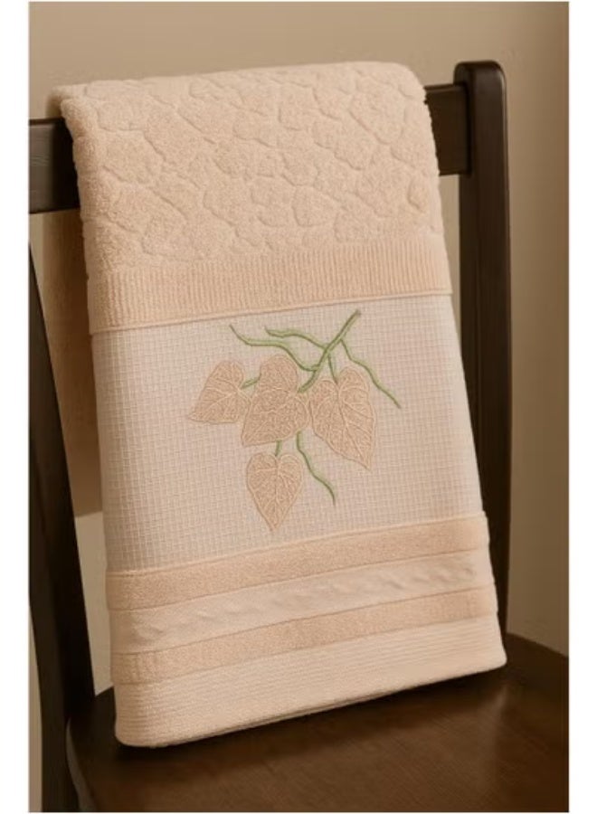 Luxury Embroidered Towel with Leaf Design – 100% Soft Cotton, Large Size (90×165 cm)  - Image 2