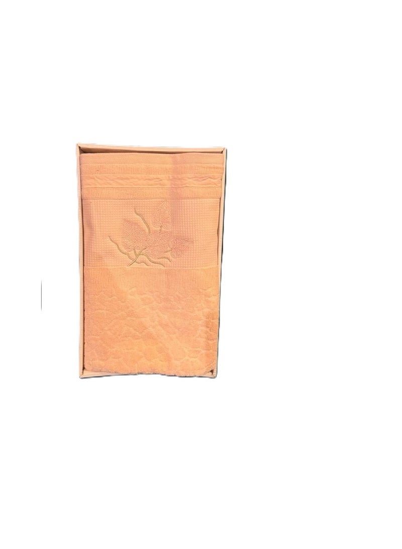 Luxury Embroidered Towel with Leaf Design – 100% Soft Cotton, Large Size (90×165 cm)  - Image 3