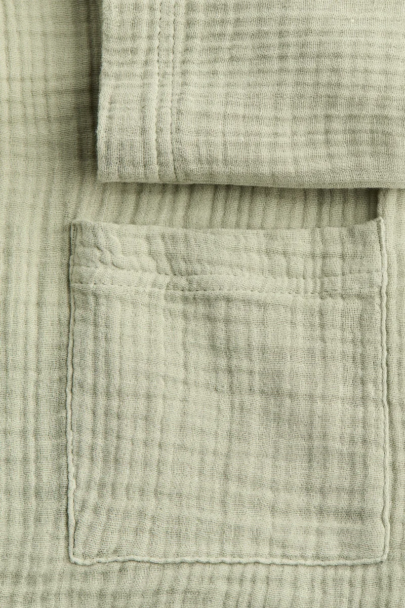 اتش اند ام روب من الموسلين