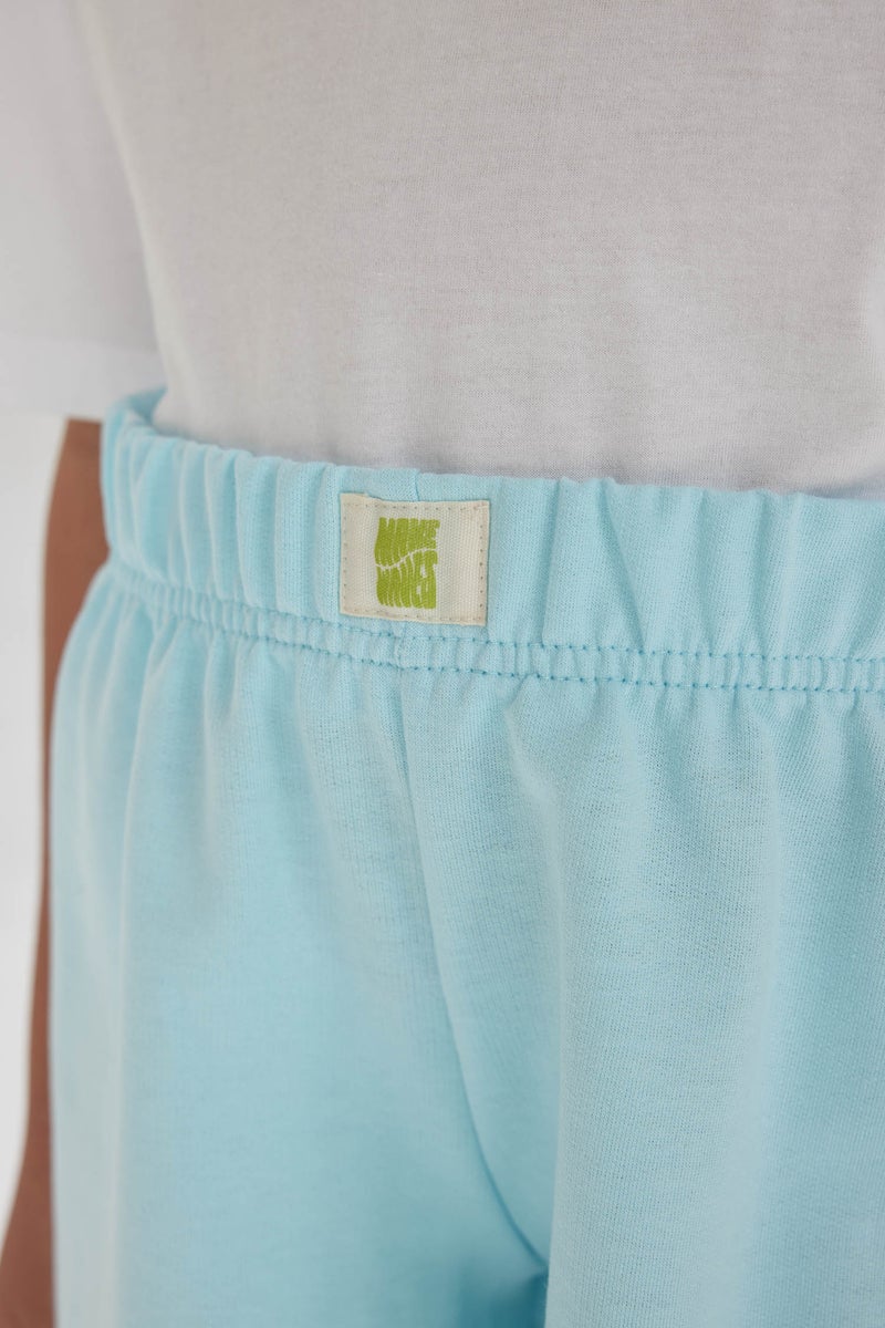 DeFacto Girl Woven Labeled Shorts - Image 5