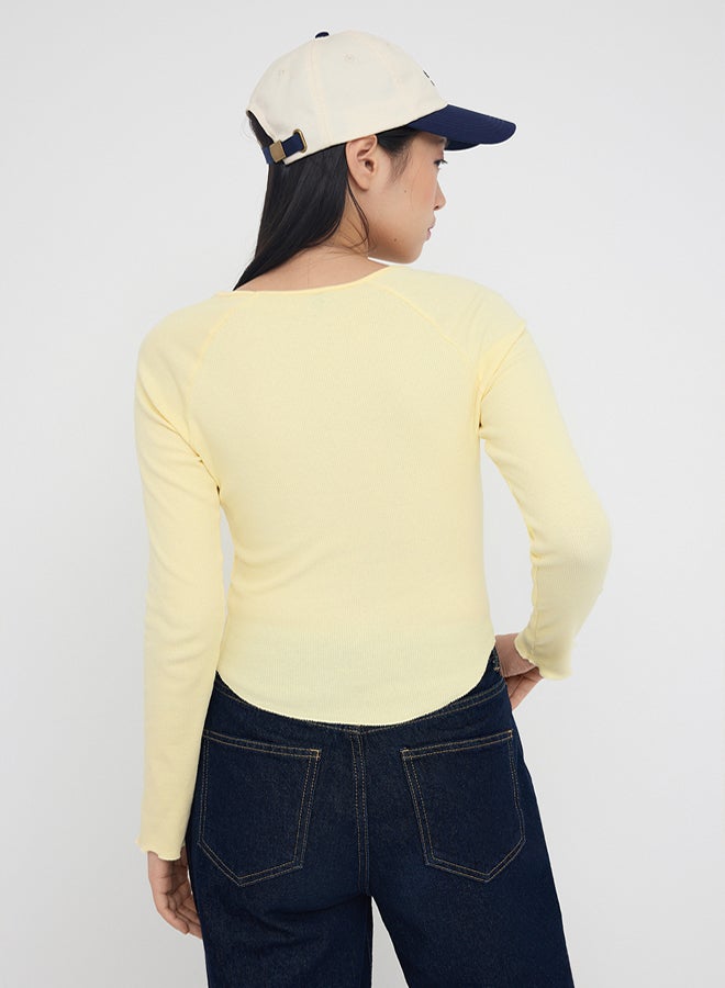trendyol Teen Light Yellow Fitted/Slim Fit Crop/Short Knitted Blouse - Image 4