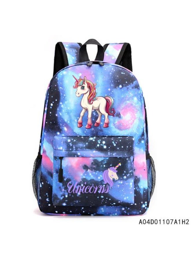 A comfortable and intimate backpack to accompany every journey - 334