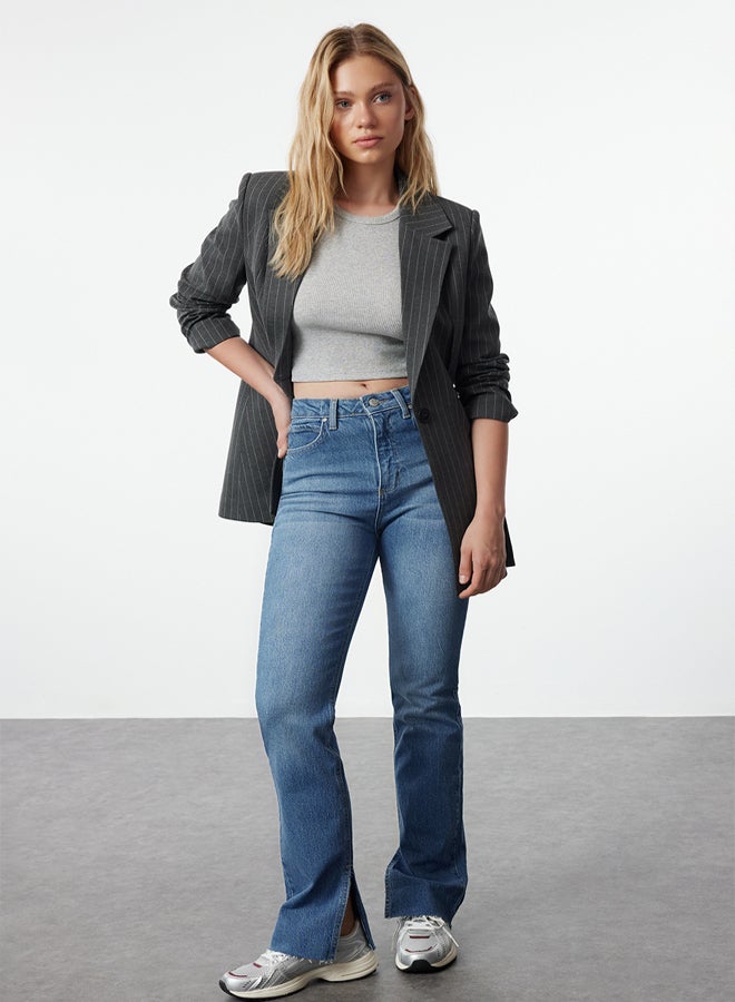 trendyol بنطال جينز أزرق داكن بفتحة عالية الخصر TWOAW22JE0382 - Image 1