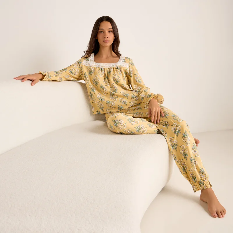 سبلاش فيڤ Floral Print Long Sleeves Top and Pyjama Set