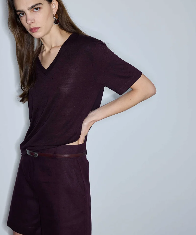 ايبيكيول Rhinestone V-Neck T-Shirt