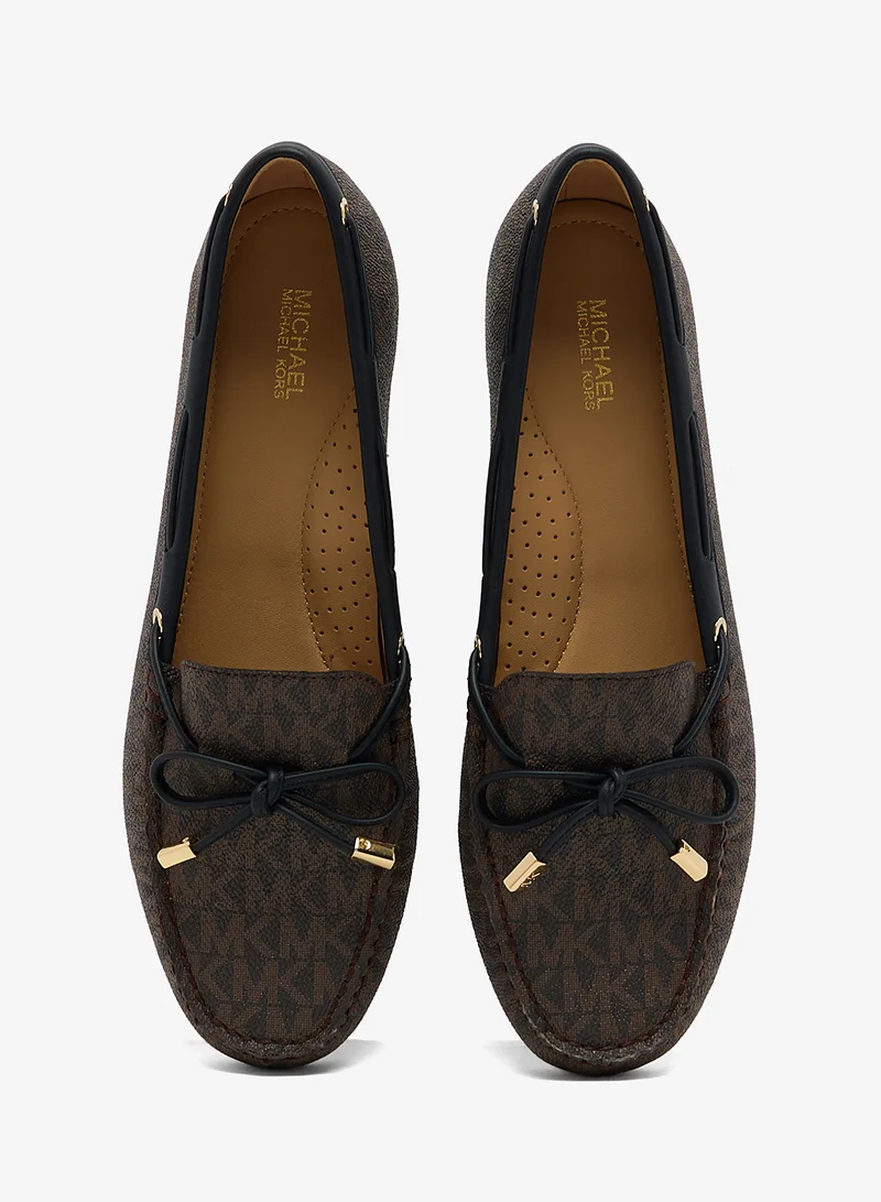 مايكل كورس Sutton Logo Moccasin