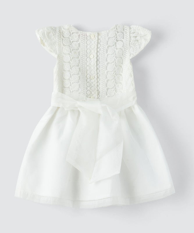 JELLIENE GIRLS MAKE YOUR LITTLE ONE LOOK EXTRA ADORABLE WITH THIS CHARMING INFANT FLORAL DRESS. - Image 2