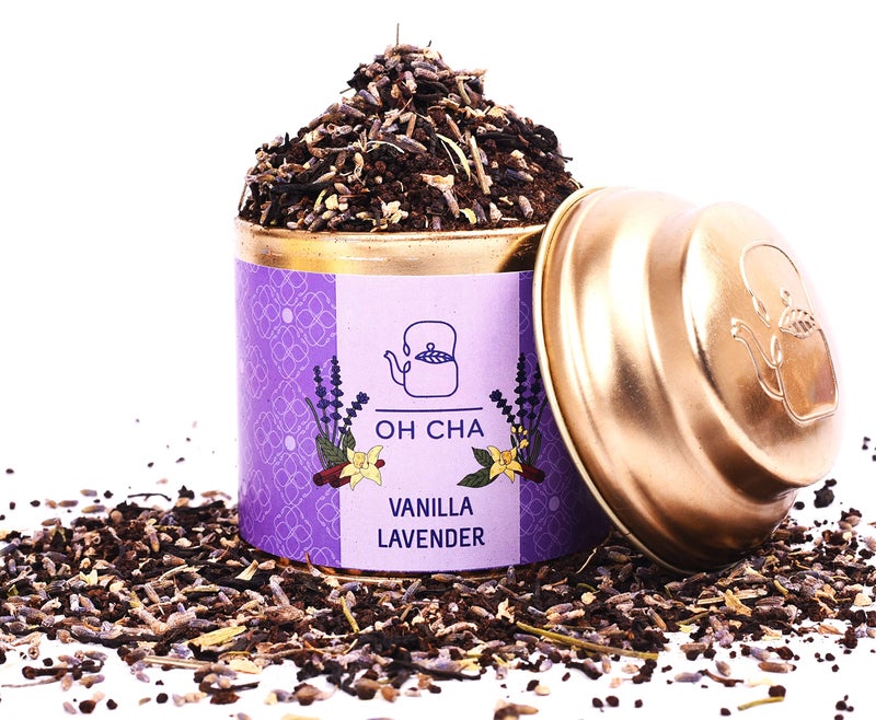 OH CHA - شاي اللافندر مع الفانيليا | شاي أسود ممزوج بالهيل، الزنجبيل، الفلفل الأسود | شاي أعشاب للنوم الجيد، العناية بالبشرة | زهور اللافندر المجففة تحت الشمس | يُحضّر ساخنًا أو مثلجًا، مشروب طاقة | 35 جرام - Image 1