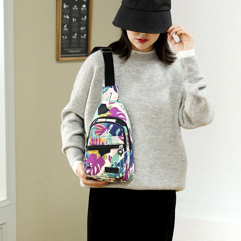 Women's Large Capacity Oxford Crossbody Bag - Image 4