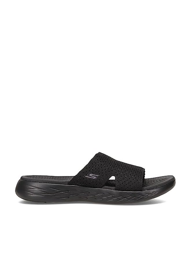 SKECHERS صندل سكيشرز للنساء بتصميم سهل الارتداء 600 مع نسيج مرن، أسود، 9 أمريكي - Image 1