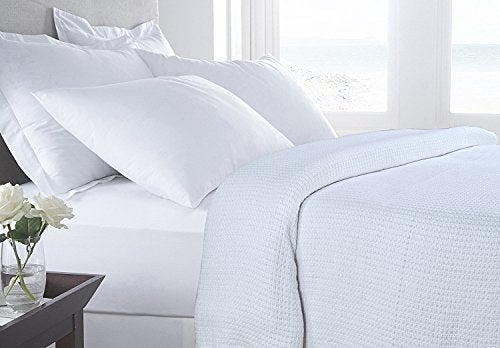 HILLFAIR 100% Combed Cotton Blanket– Twin XL Bed Blanket– Soft Cozy Warm Multipurpose Throws for Luxury Home Decor– 66 x 90 inch Twin XL Size Cotton Blankets for Beds- Blankets for All Season- White - Image 3