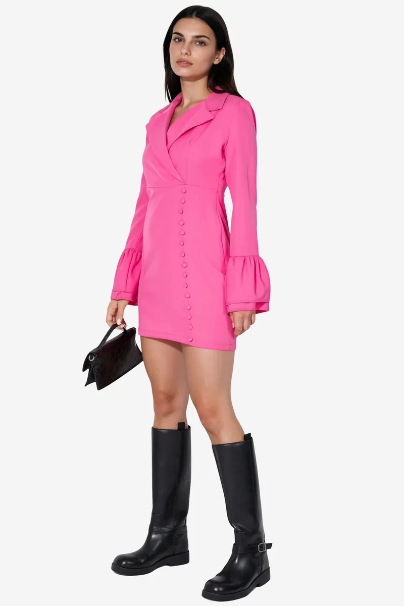 جينيفر Fitted Mini Dress With V-neck And Buttons