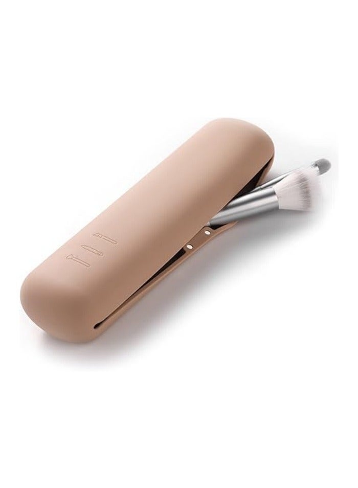 Large Travel Makeup Brush Holder, Magnetic Anti-fall Out Silicon Portable Cosmetic Face Brushes Holder, Soft and Sleek Makeup Tools Organizer for Travel - Image 1