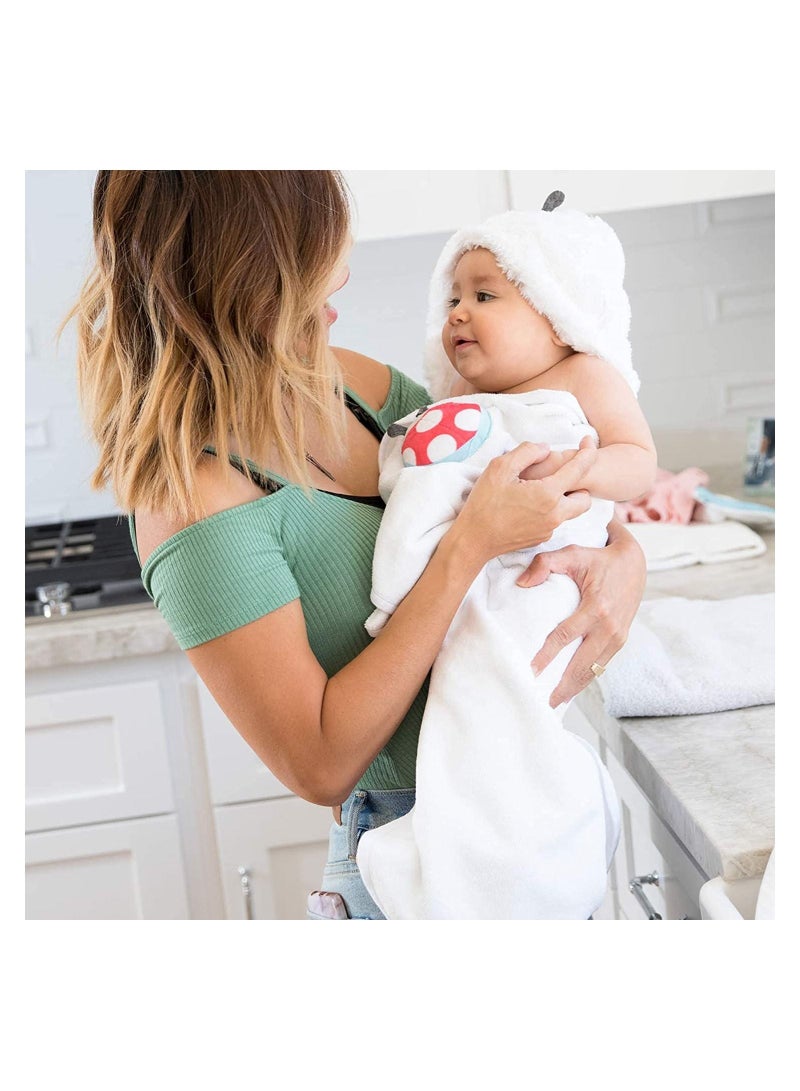 Blooming Bath Ladybug Hooded Bath Towel - Image 2