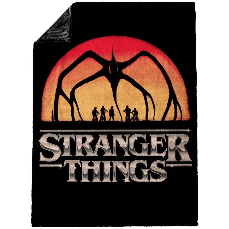 Jay Franco Plush Throw Blanket â€“ 50" x 70" Inch Soft & Cozy Fleece Throw for Bedroom & Couch DÃ©cor, Official Licensed Product, Black - Stranger Things - Image 2