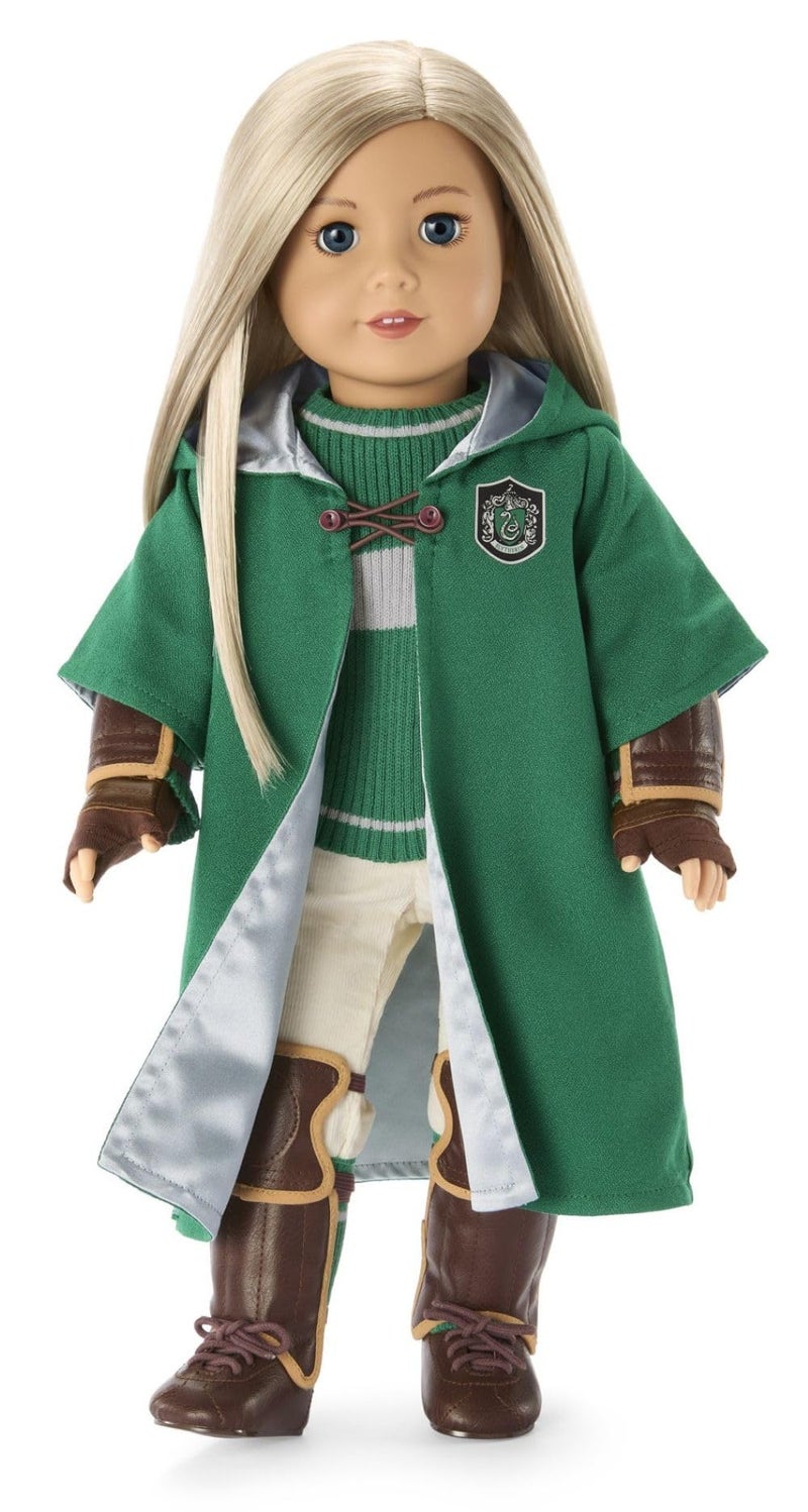 امريكان جيرل American Girl Harry Potter 18 بوصة دمية Slytherin Quidditch الزي الموحد مع رداء يضم منزل قمة للأعمار 6+ - Image 2