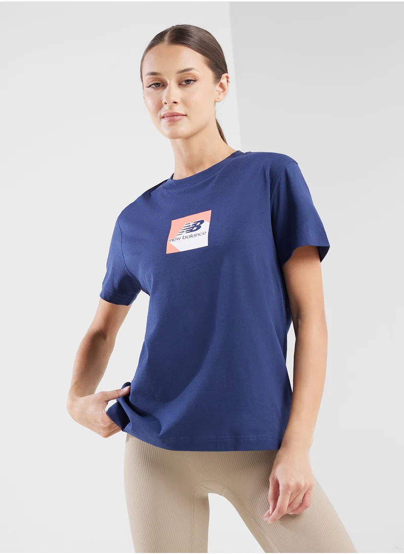 نيو بالانس Box Stacked T-Shirt