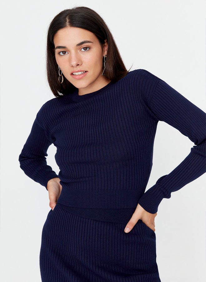 trendyol Navy Blue Crop Knitwear Set - Lower and Upper Set - Image 3