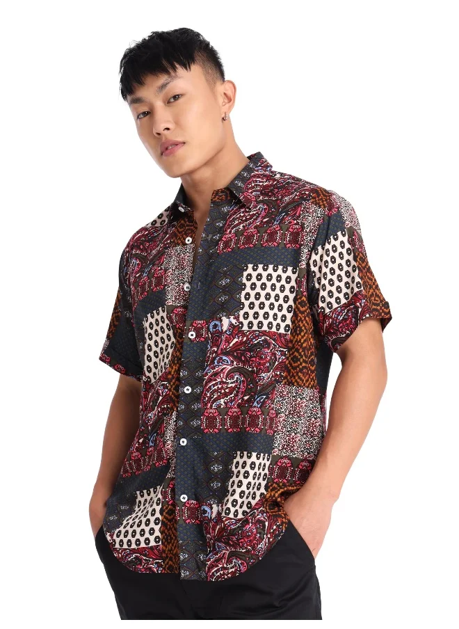 بيونغ Half Sleeve Multicolor Patchwork Hawaiian Shirt for Men