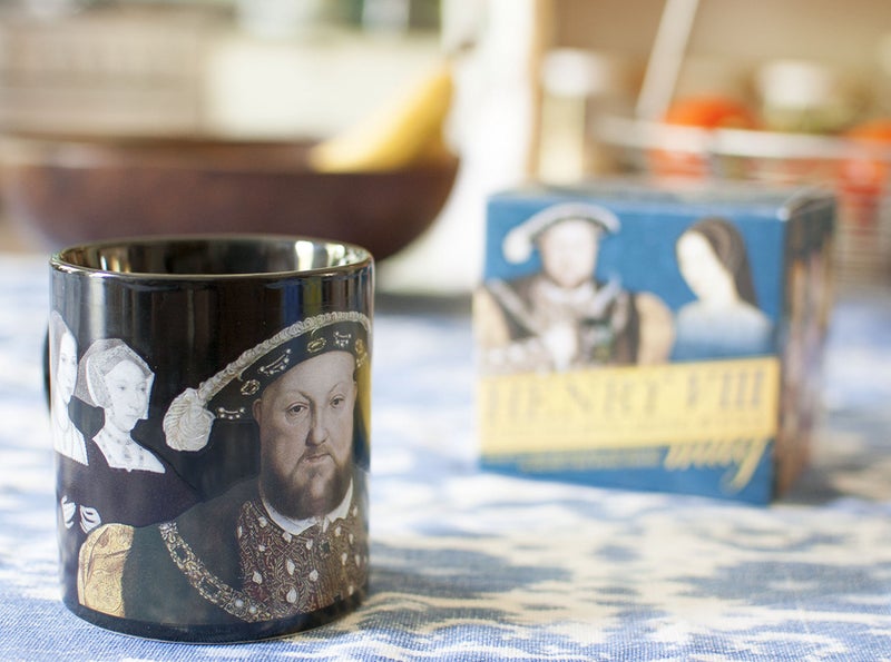 The Unemployed Philosophers Guild Henry VIII Disappearing Coffee Mug - Add Hot Water and Watch Henry's Wives Disappear - Comes in a Fun Gift Box - by The Unemployed Philosophers Guild, 10Fl oz - Image 2