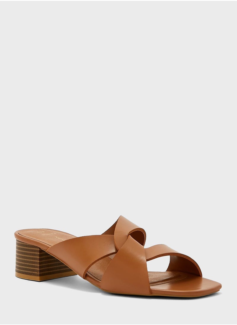 NEW LOOK - Pear Wide Fit Low Heel Sandals - Image 1